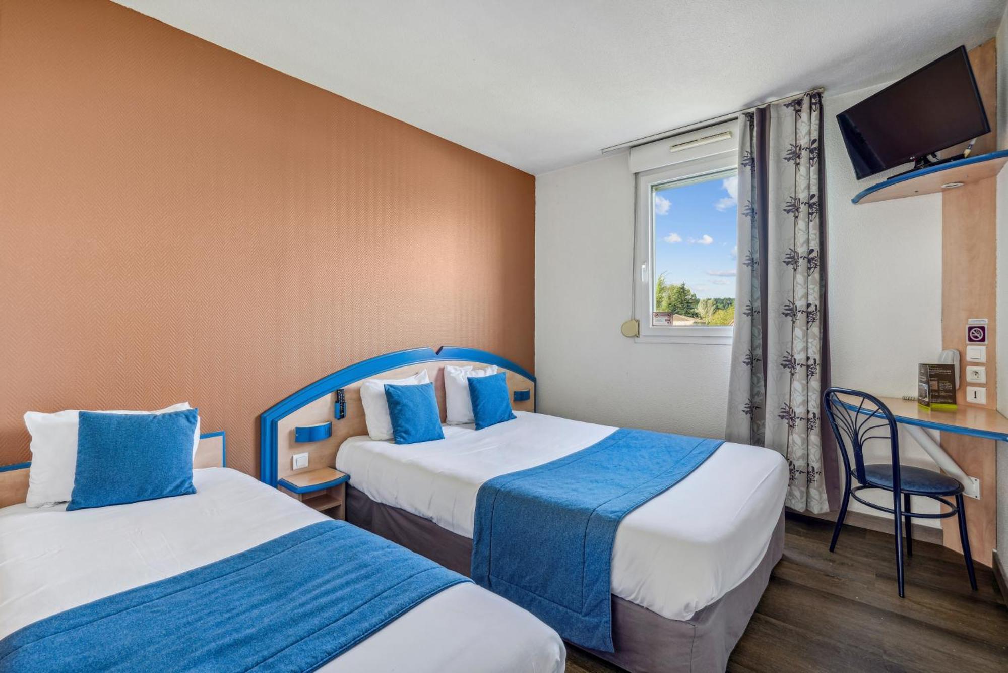 Hotel Akena Chateaurenard - Parc Des Expositions Avignon ภายนอก รูปภาพ