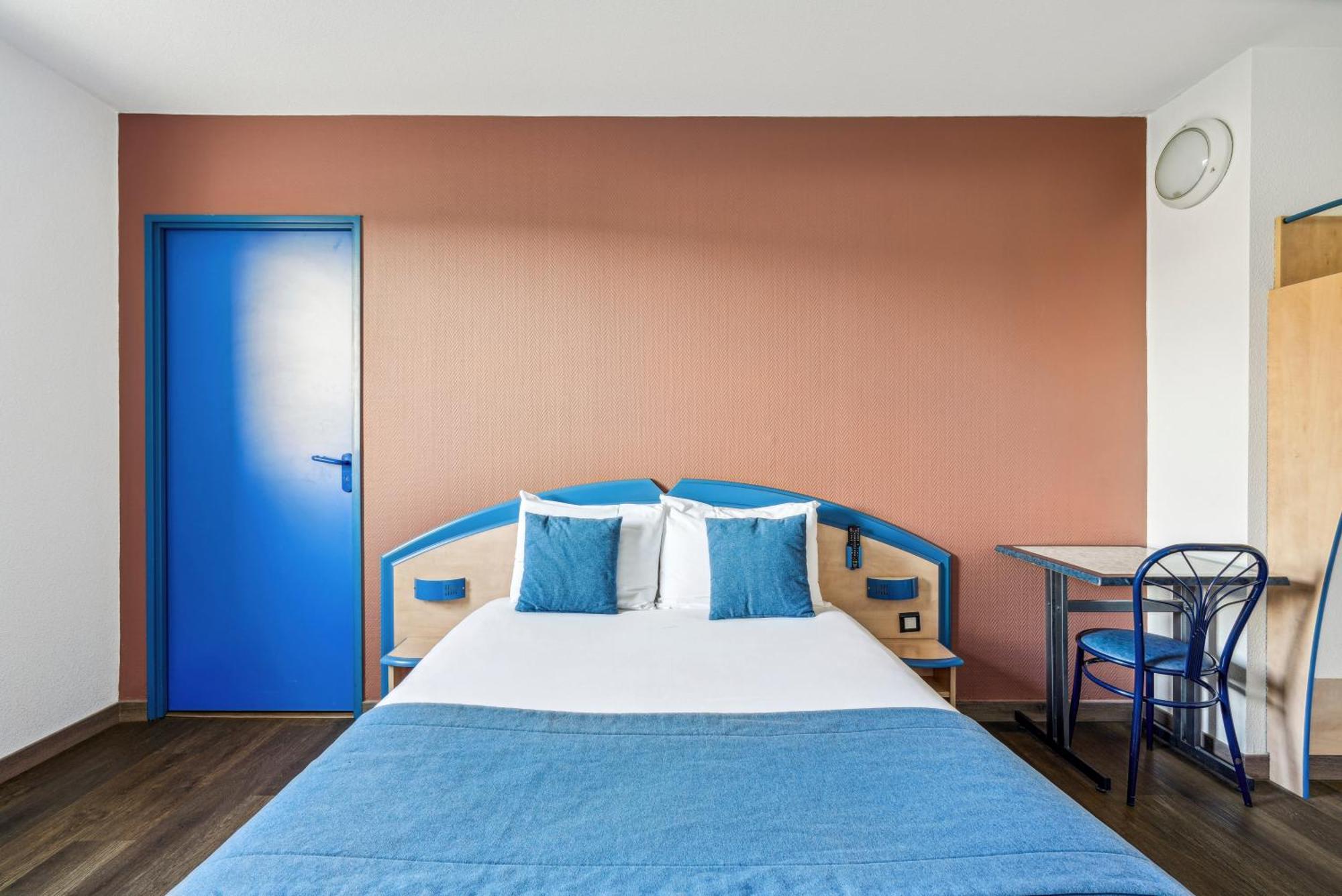 Hotel Akena Chateaurenard - Parc Des Expositions Avignon ภายนอก รูปภาพ